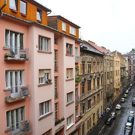 Bright And Cozy - City Center Apt Budapest Exterior foto